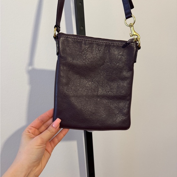 Vintage Coach Legacy Leather Swingpack Bag in Plum - Picture 3 of 5